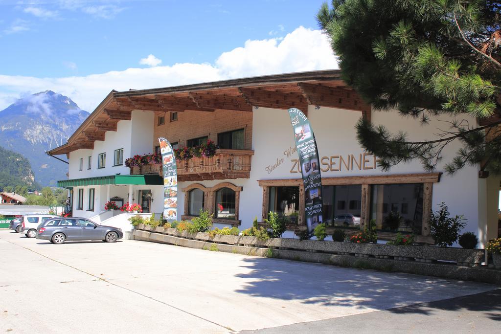 Zum Senner Suites Zillertal (Adults Only) Schlitters Eksteriør billede