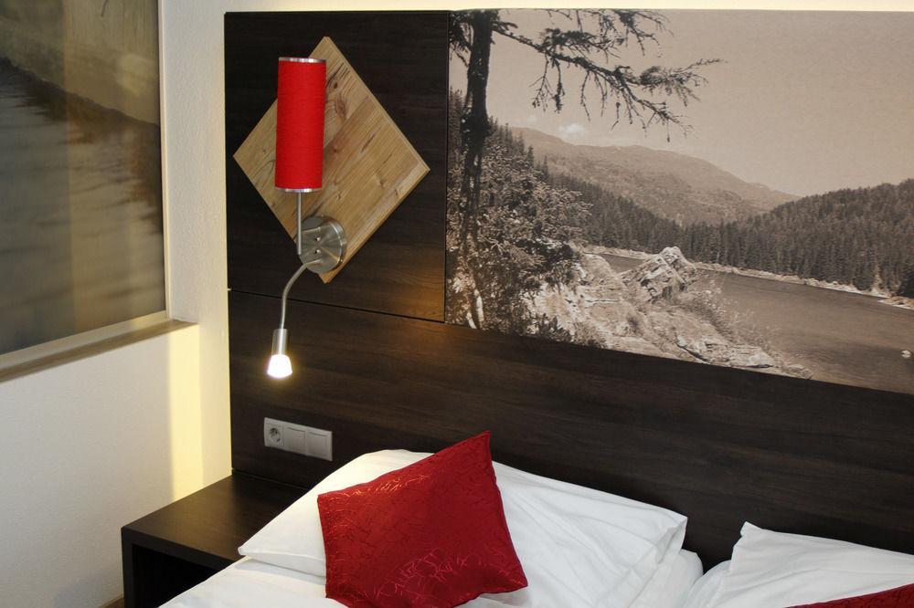 Zum Senner Suites Zillertal (Adults Only) Schlitters Eksteriør billede