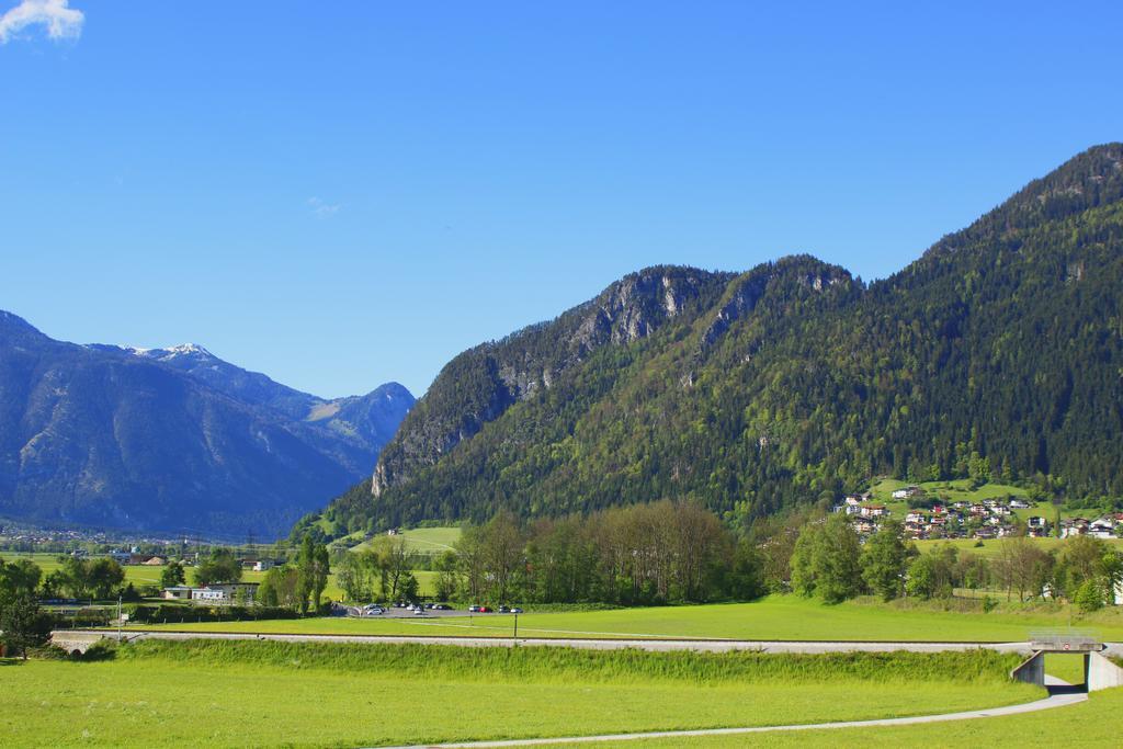 Zum Senner Suites Zillertal (Adults Only) Schlitters Eksteriør billede