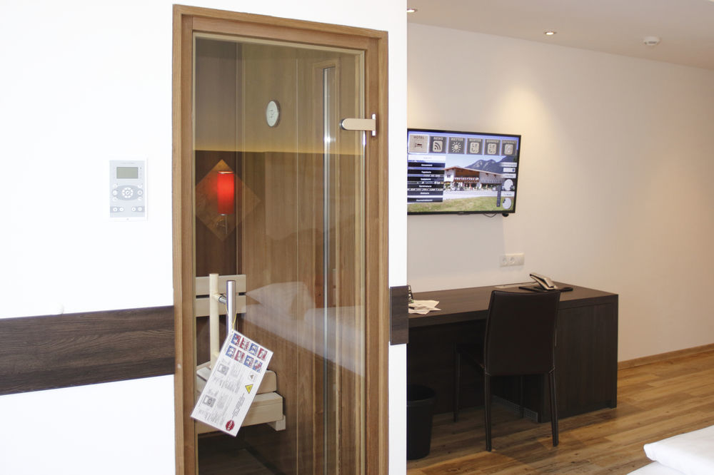 Zum Senner Suites Zillertal (Adults Only) Schlitters Eksteriør billede