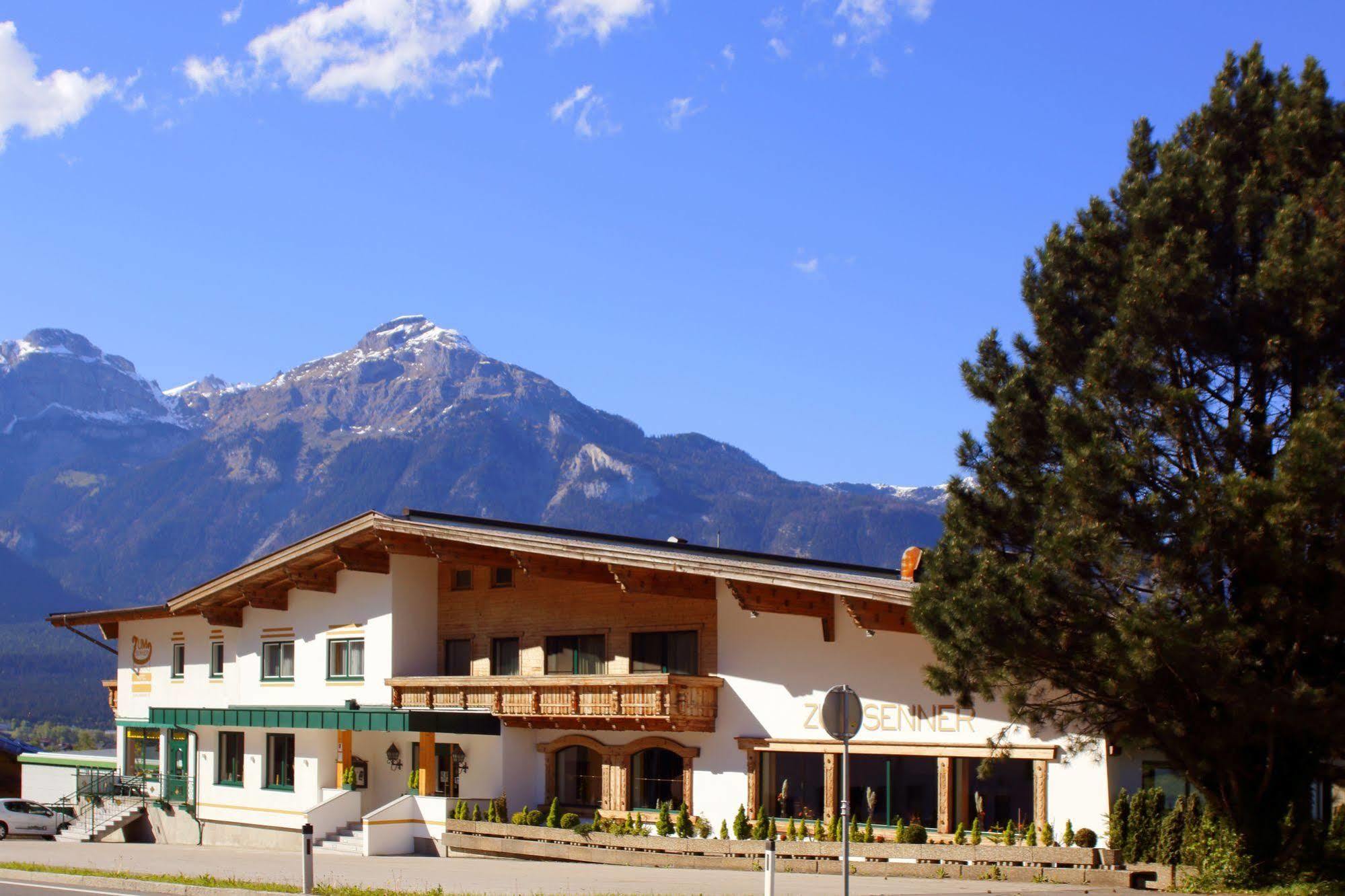 Zum Senner Suites Zillertal (Adults Only) Schlitters Eksteriør billede