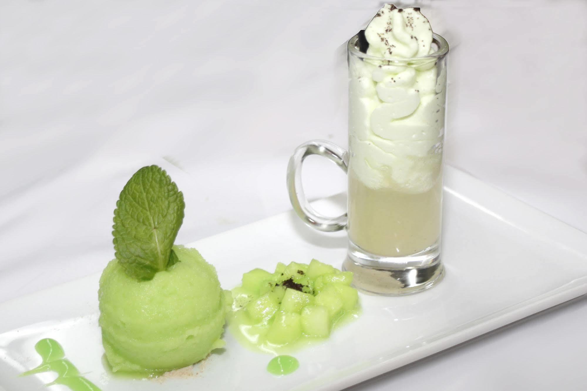 Zum Senner Suites Zillertal (Adults Only) Schlitters Eksteriør billede